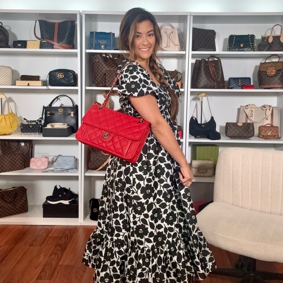 Chanel Jumbo flap caviar - Picture 1 of 5